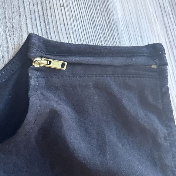 Zara Basic T Shirt Black Sleeveless Eyelet Top With Gold Zipper Size Large - Picture 5 of 7